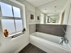 Photo 18- click for photo gallery